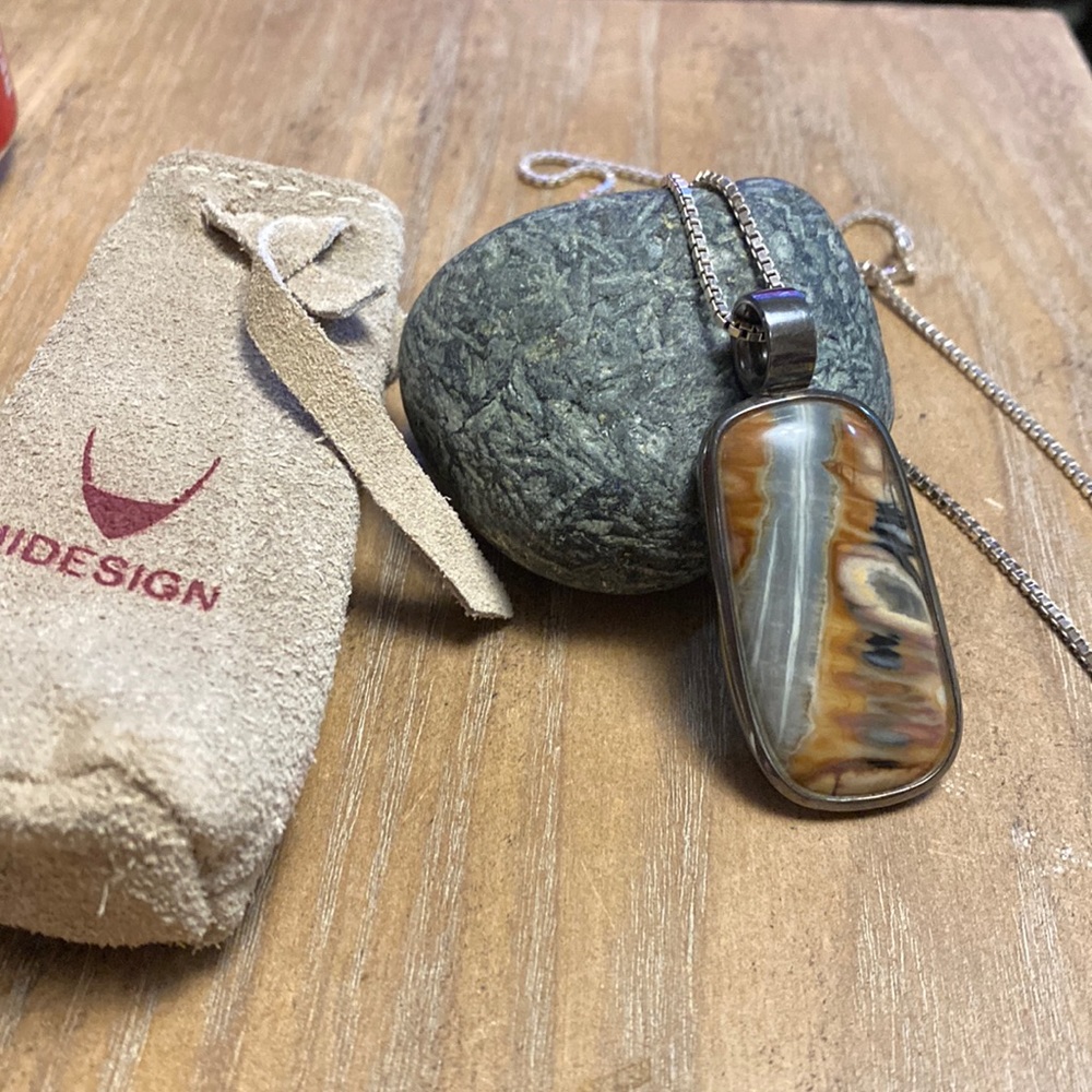 Marble Pendant set in Silver